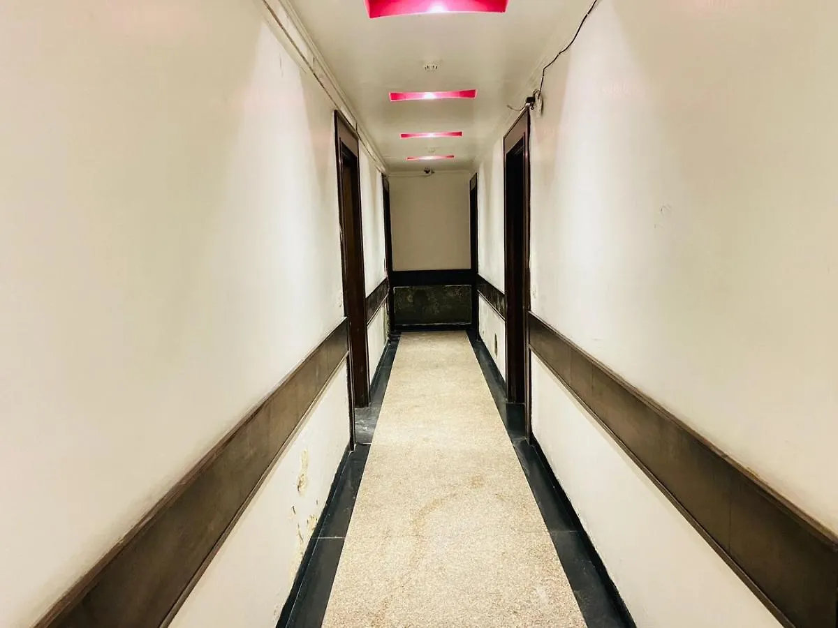 Qotel Express Sandberry Prashant Vihar Delhi (National Capital Territory of India)